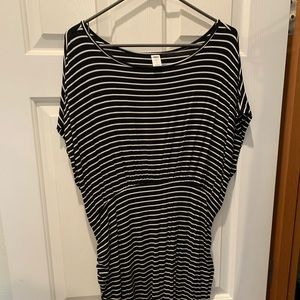 Old Navy Maternity dress!
